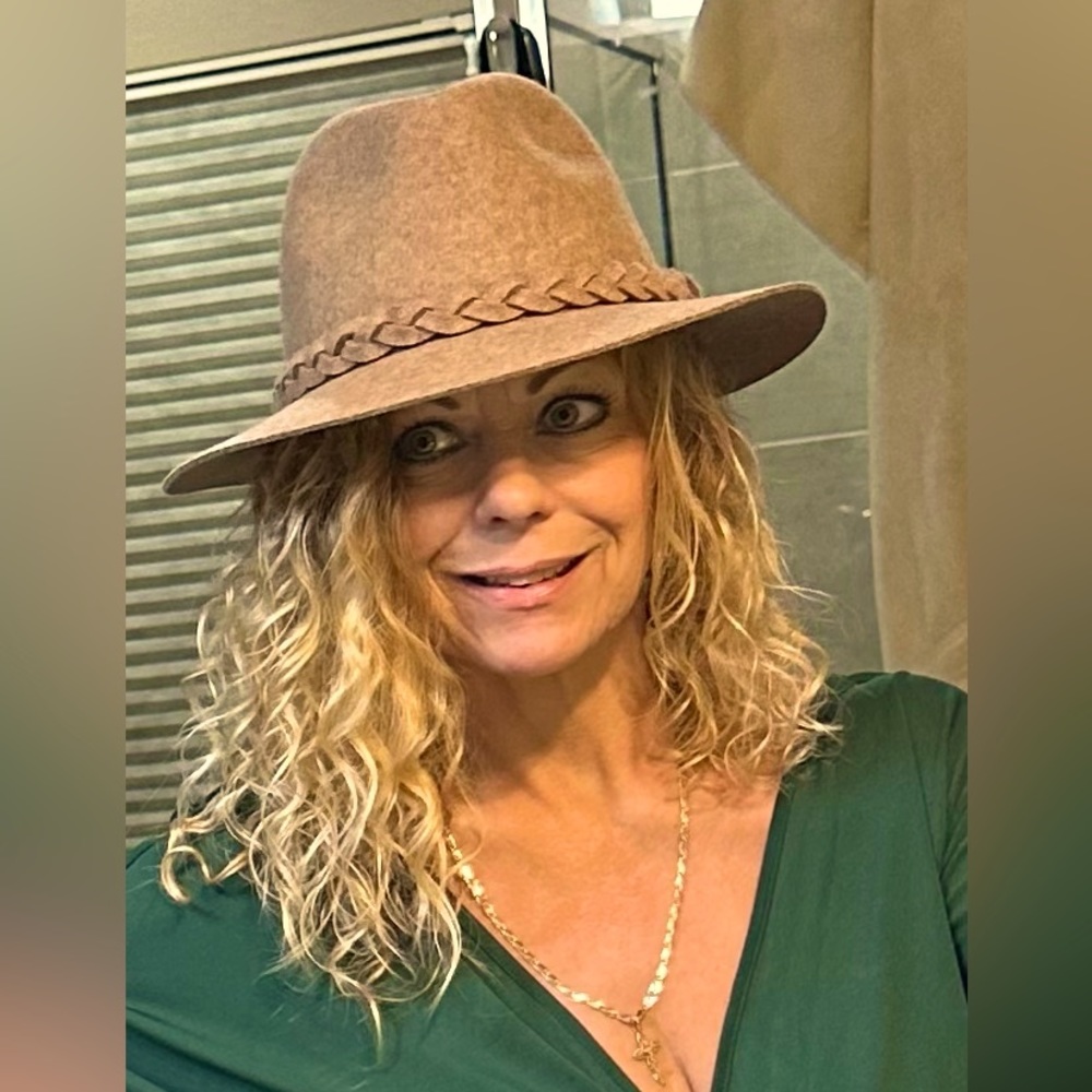 Gorgeous Hat